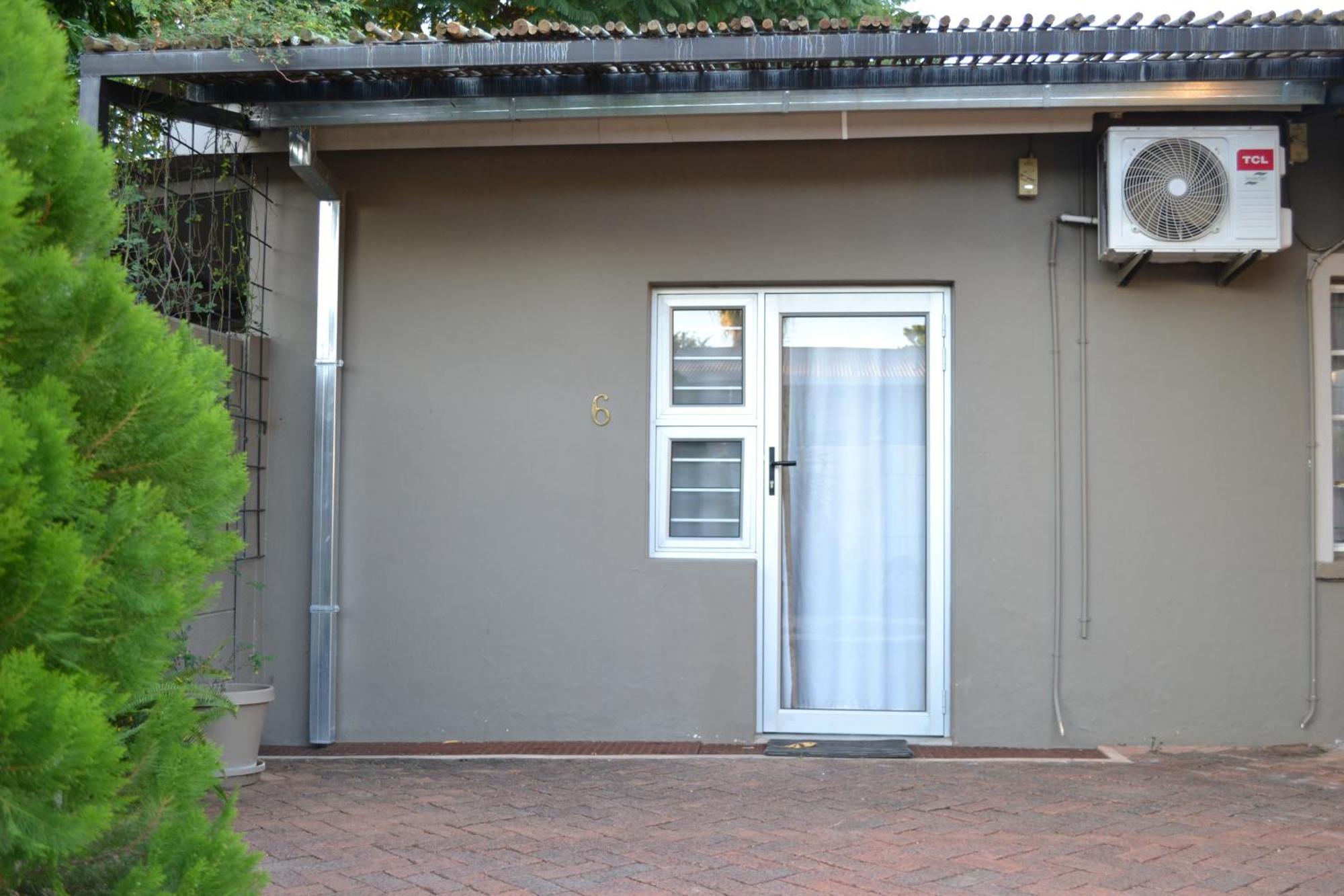 Travel North Guesthouse Tsumeb Extérieur photo