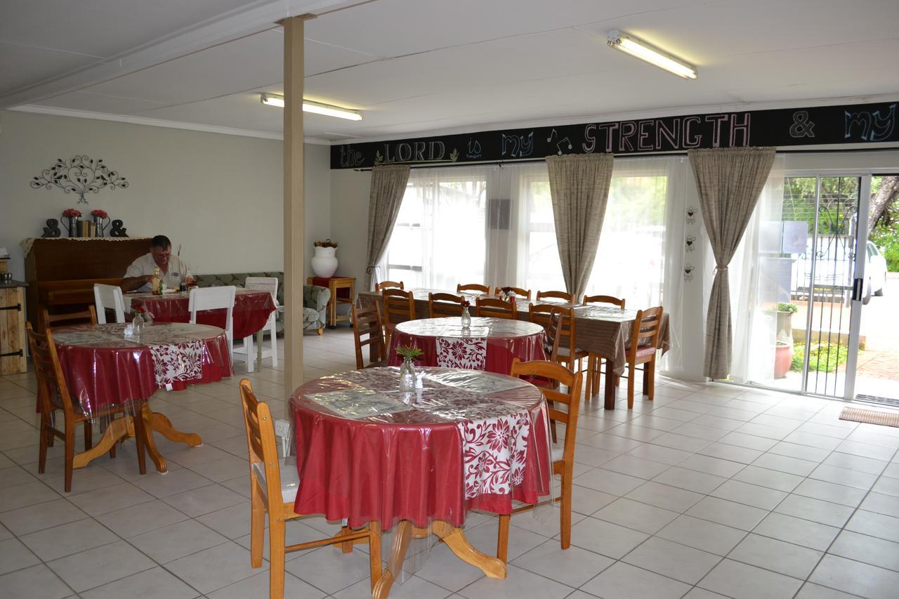 Travel North Guesthouse Tsumeb Extérieur photo